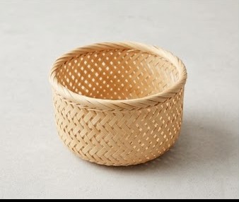 Panier rond en bambou tressé